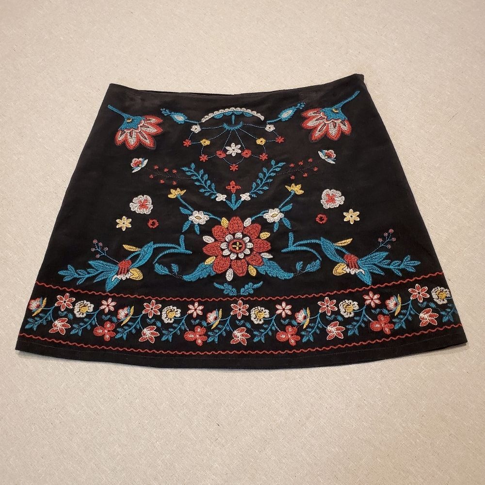 Blu Pepper Large Black Embroidered Multi Color Floral Corduroy Skirt